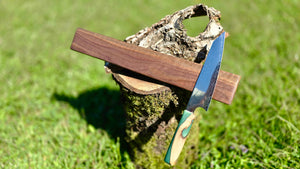 Handcrafted Magnetic Knife Holder – Elegant Wood Design