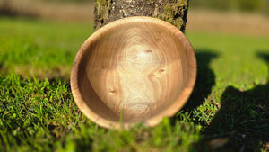 Beehive - Shaped Handmade Walnut Wooden Bowl – 22cm x 8cm | Fruit, Bread, or Decorative Bowl - PipejaWood