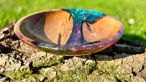 Handcrafted Walnut Wood River Bowl with Green and Purple Pearl Epoxy Resin – Perfect Kitchen Decor - PipejaWood