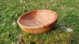 Handmade Bowl from Plum Wood – 20cm x 6cm (7.9in x 2.4in) | Natural Wooden Serving Bowl - PipejaWood