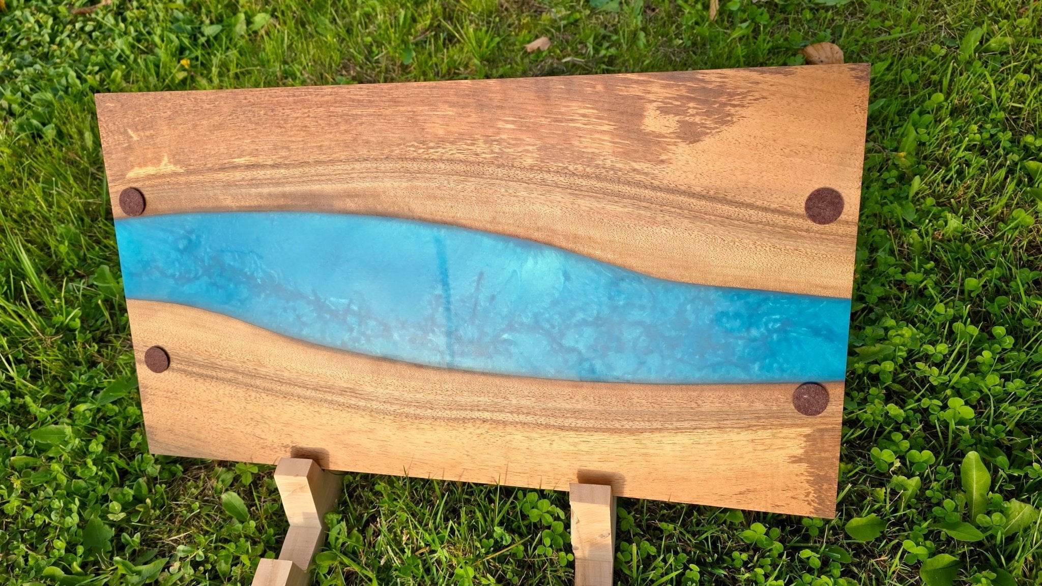 Handmade Walnut Wood Serving Board with Blue Epoxy Resin – 55cm x 30cm (21.6 x 11.8 inches) | Charcuterie & Cheese Board - PipejaWood