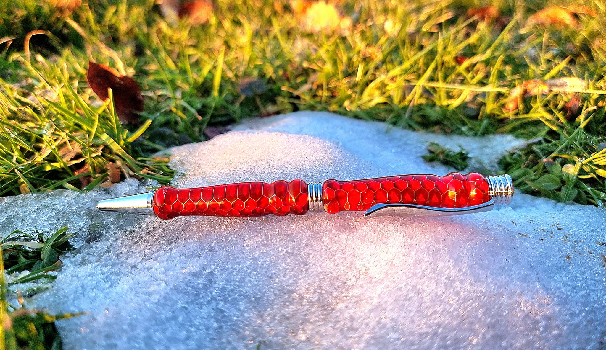 Red Epoxy Resin Pen | Aluminium Honeycomb Resin Pen |PipejaWood